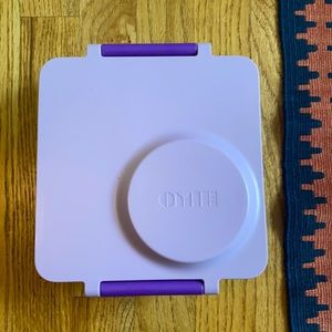 OMIE bento lunch box